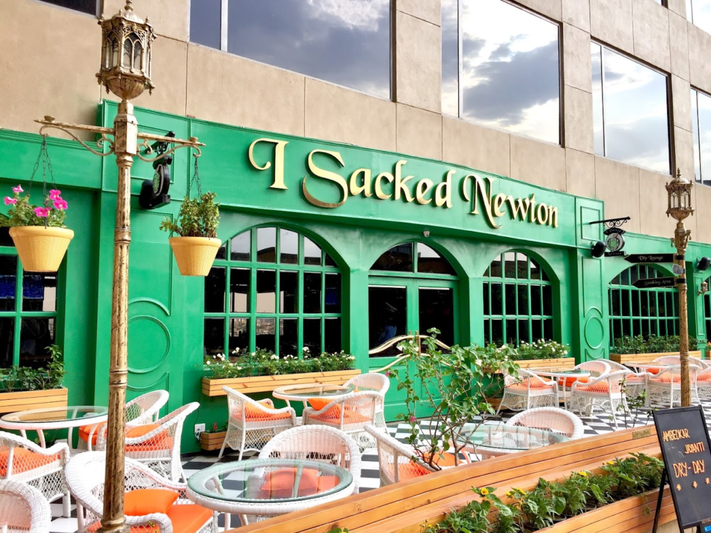  I Sacked Newton | Best Restaurants in Noida