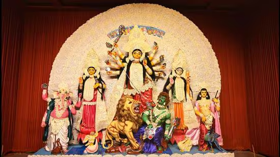 Durga puja pandals in noida